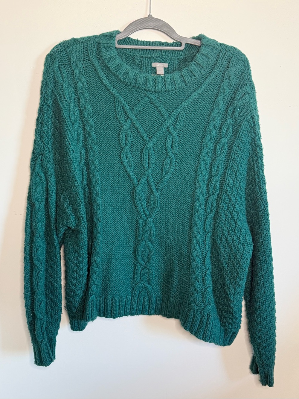 aerie Green Cable Knit Crewneck Sweater
